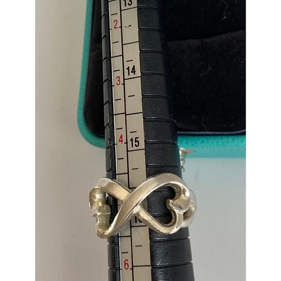 Authentic Tiffany & Co Infinity Sterling Sliver Ring Size Size 5 - Picture 1 of 7